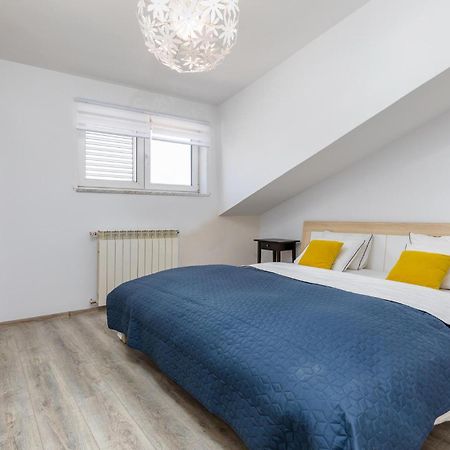 Awesome Apartment In Pula With Wifi 외부 사진