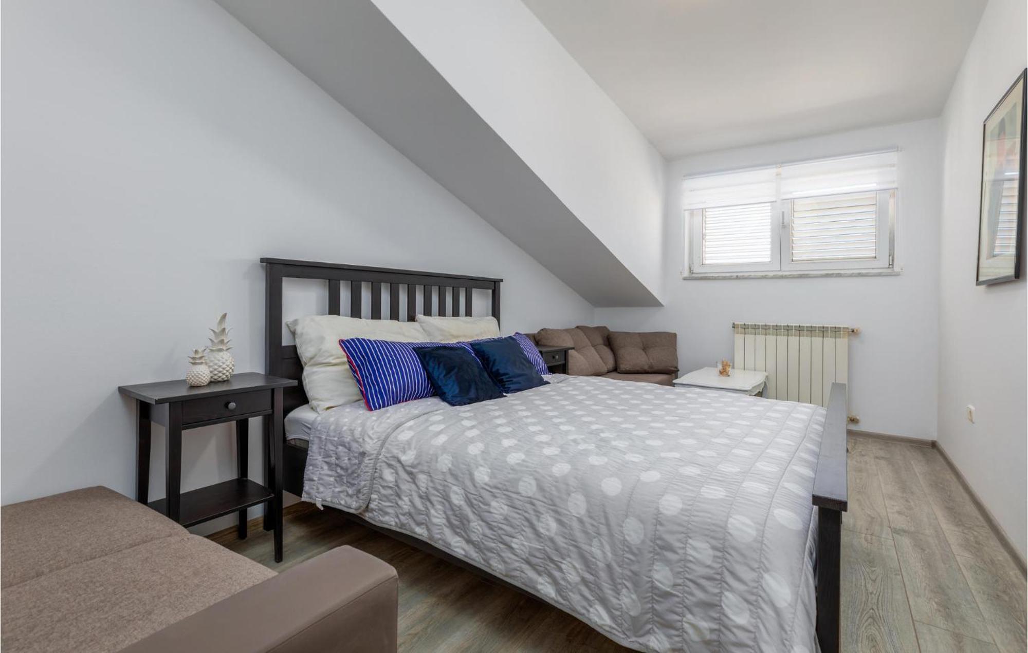 Awesome Apartment In Pula With Wifi 외부 사진