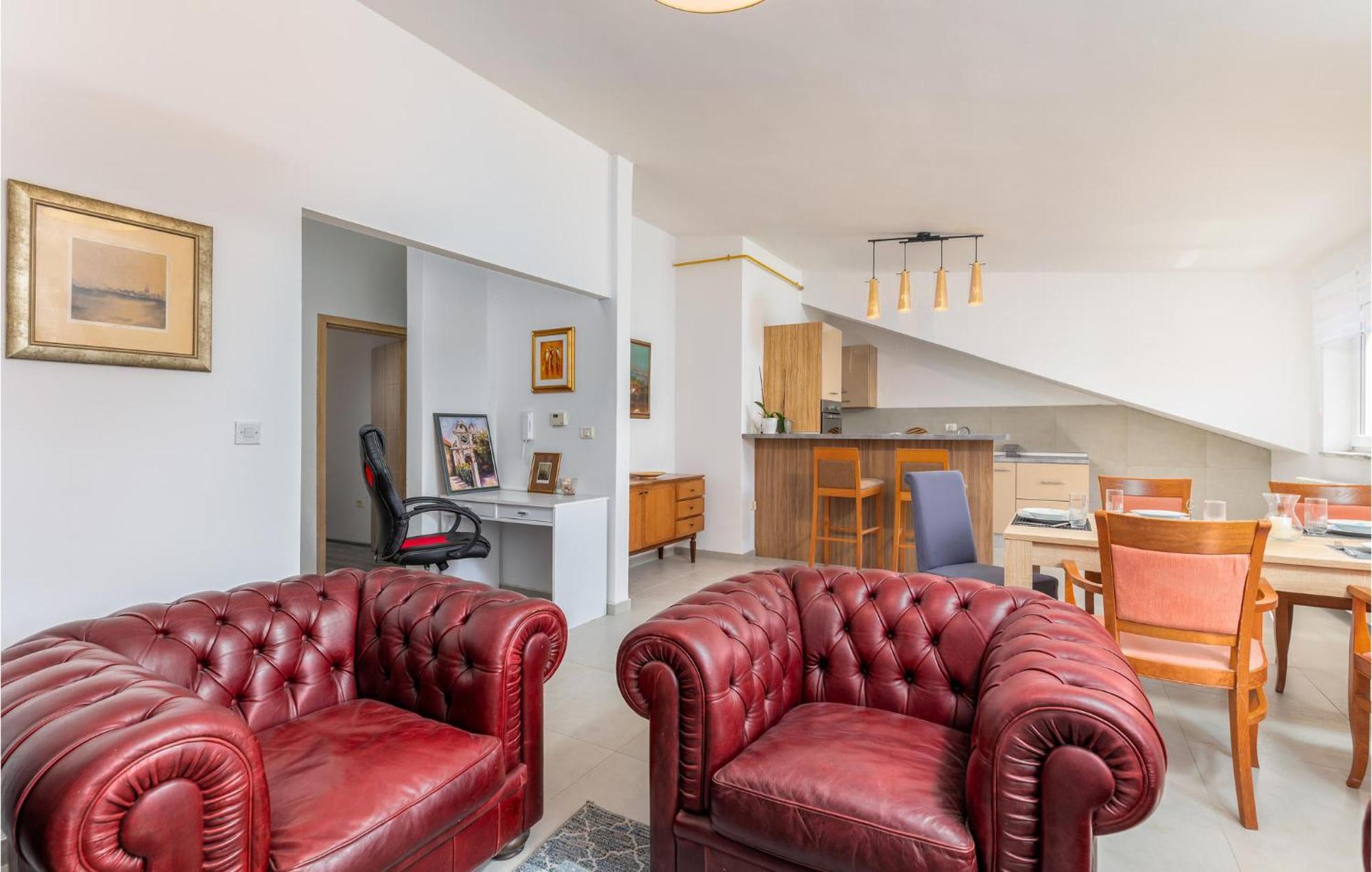 Awesome Apartment In Pula With Wifi 외부 사진